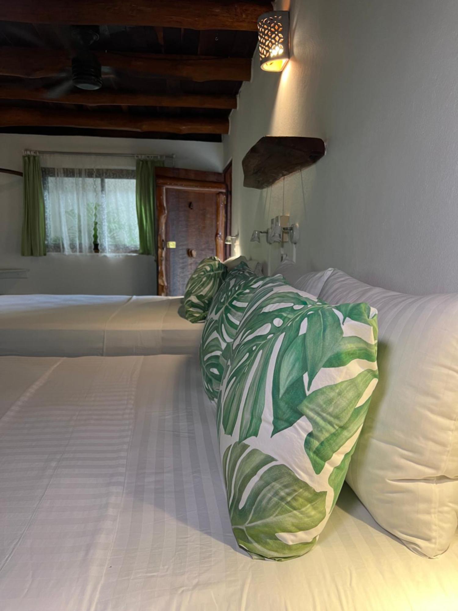 Hotel Entre Dos Aguas Самара Экстерьер фото
